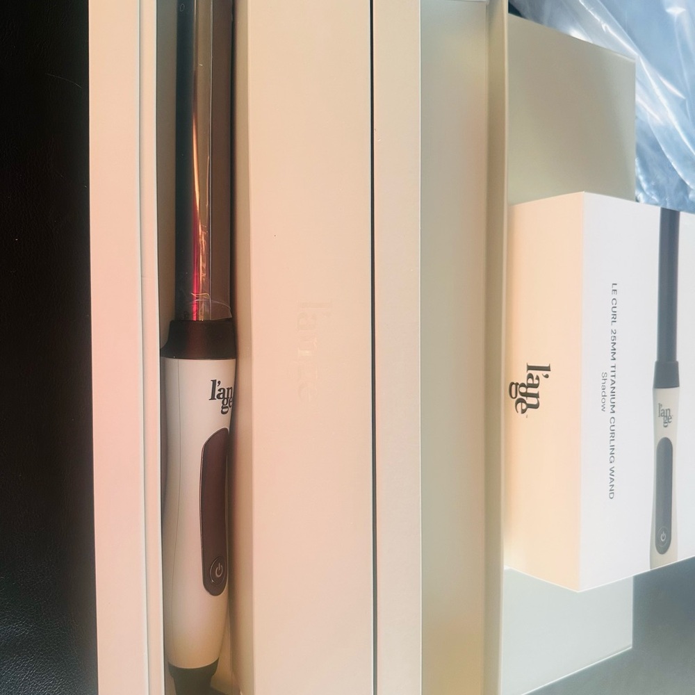 Lange Black and light pink Curling Wand 25”MM